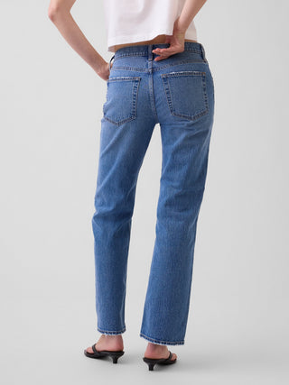 Jeans rectos de corte relajado y tiro medio.