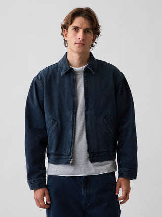 Chaqueta de mezclilla de corte holgado y cuadrado, estilo workwear.
