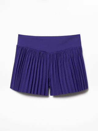 Featherweight Plissé Run Short.