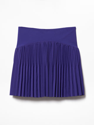 Featherweight Plissé Skort.