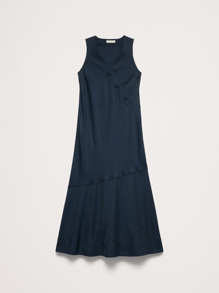 Vestido midi de viscosa con botones.