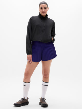 Featherweight Plissé Run Short.