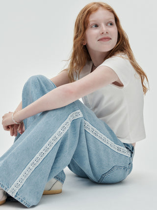 Kids Low Rise Lace-Trim Baggy Jeans.