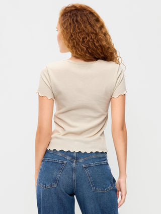 Camiseta Cuello Redondo con Borde Ondulado