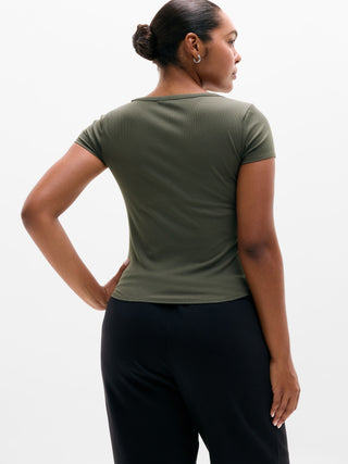 Signature Rib Scoop Tee.