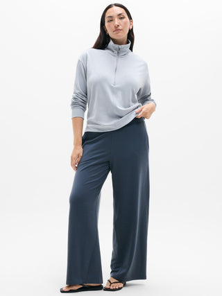 Seasoft Classic 1/4 Zip Sweatshirt.