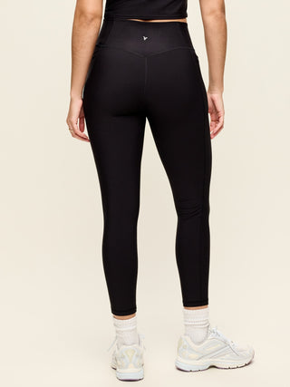 Extra-High Waisted PowerSoft Boundless 7/8 Pocket Leggings – No Front Seam.