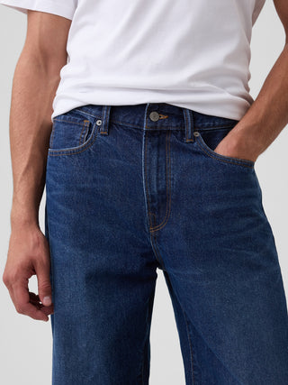 Jeans de corte relajado.