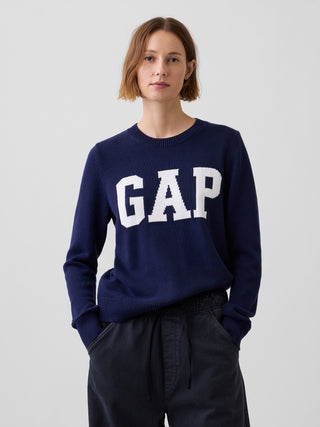 Suéter con logo de GAP de cuello redondo.