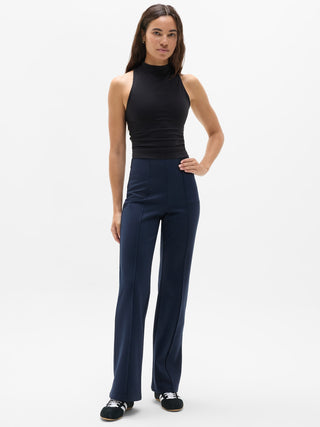 Pantalón Sport Ponte acampanado.
