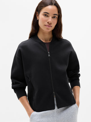 Sudadera tipo bomber de punto Form.