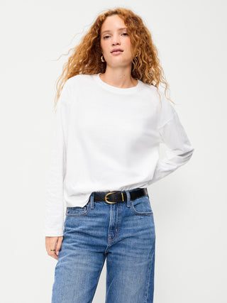 Camiseta vintage de manga larga con cuello redondo.