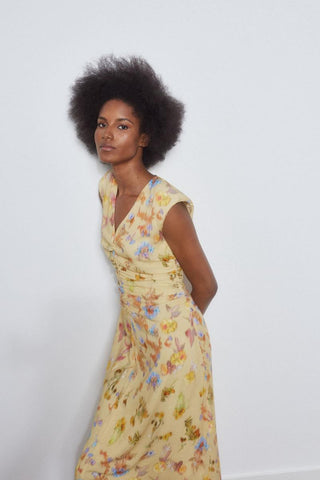 Vestido Estampado con Fruncido