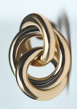 Aretes con Diseño Entrelazados