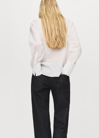 Blusa Manga Larga con Detalles Romanticos