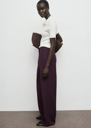 Pantalón Wide Leg con Detalle Pinzas