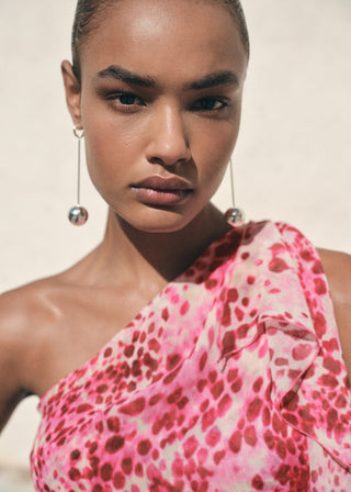 Blusa Asimétrica con Estampado