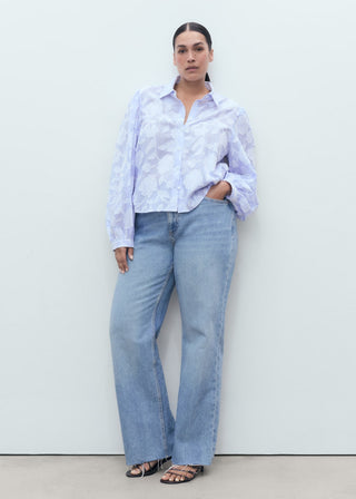 Camisa Manga Larga con Detalles Bordados