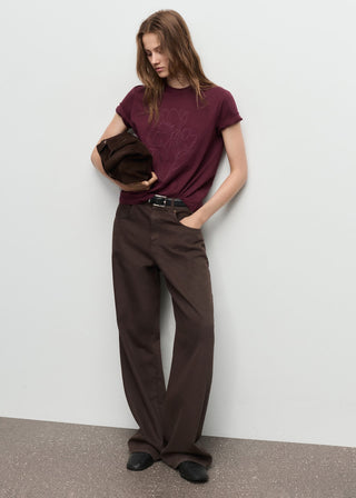 Camiseta Manga Corta con Bordado Floral