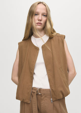 Chaleco Denim con Bajo Abullonado