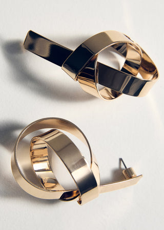 Aretes con Diseño Nudo Entrelazado