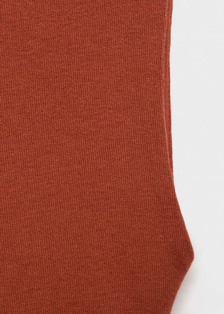 Camiseta Cuello Alto con Detalle Fruncido