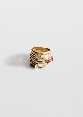 Anillo con Cristales Combinados