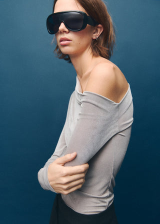 Camiseta Manga Larga Asimétrica