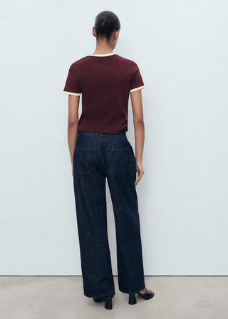 Camiseta Manga Corta con Detalle Botones