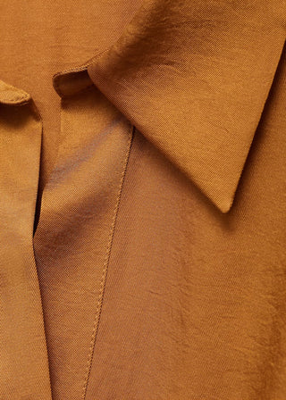 Camisa Cruzada con Tejido Satinado