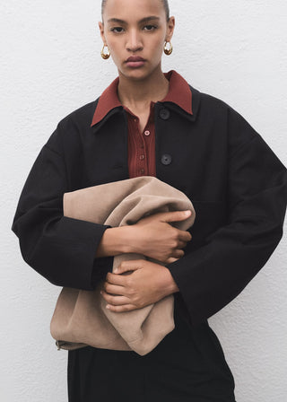 Chaqueta Crop con Bolsillos Delanteros