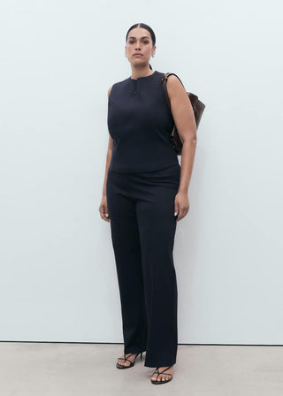 Blusa Entallada con Detalle Cremallera