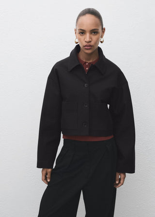 Chaqueta Crop con Bolsillos Delanteros