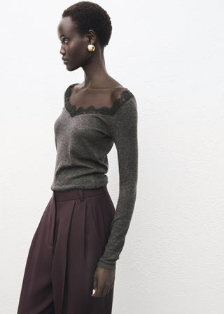 Camiseta de Punto con Detalle Encaje