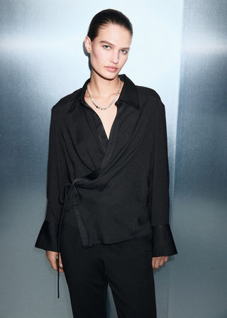 Camisa Manga Larga Estilo Cruzado