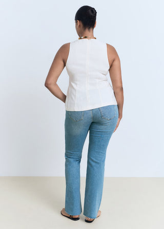 Jeans Flare Talle Medio con Bolsillos