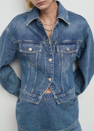 Chaqueta Denim Entallada con Bolsillos