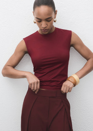 Camiseta Cuello Redondo Ajustada