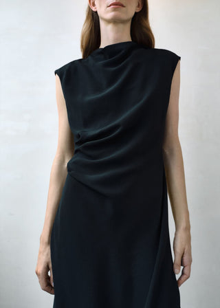 Vestido Midi con Detalle Fruncido