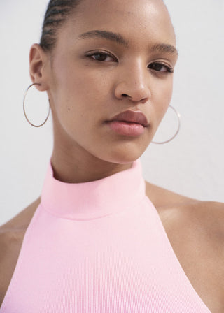 Blusa Cuello Halter con Espalda Abierta