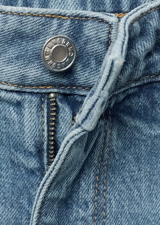 Jeans Flare Talle Medio con Bolsillos