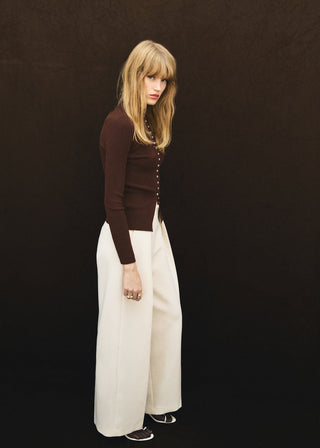 Cárdigan de Punto con Detalle Botones