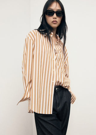 Jeans Wide Leg Talle Medio con Pinzas