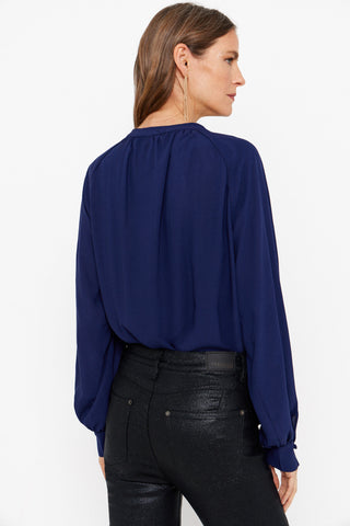 Blusa Cuello Redondo con Detalle Lazo, Azul