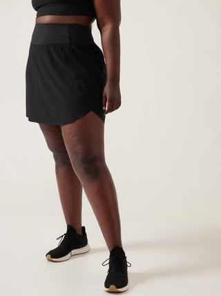 ATH RUN WITH IT 16IN SKORT Black